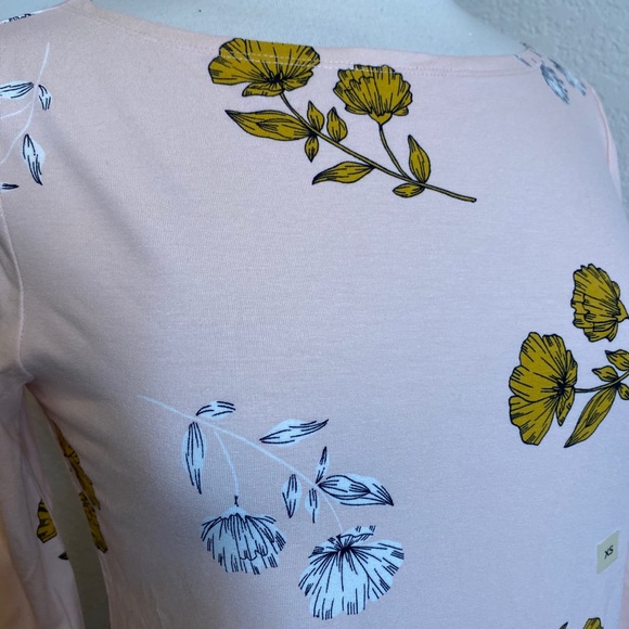 🆕Ann Taylor 3/4 sleeves top - Picture 7 of 9